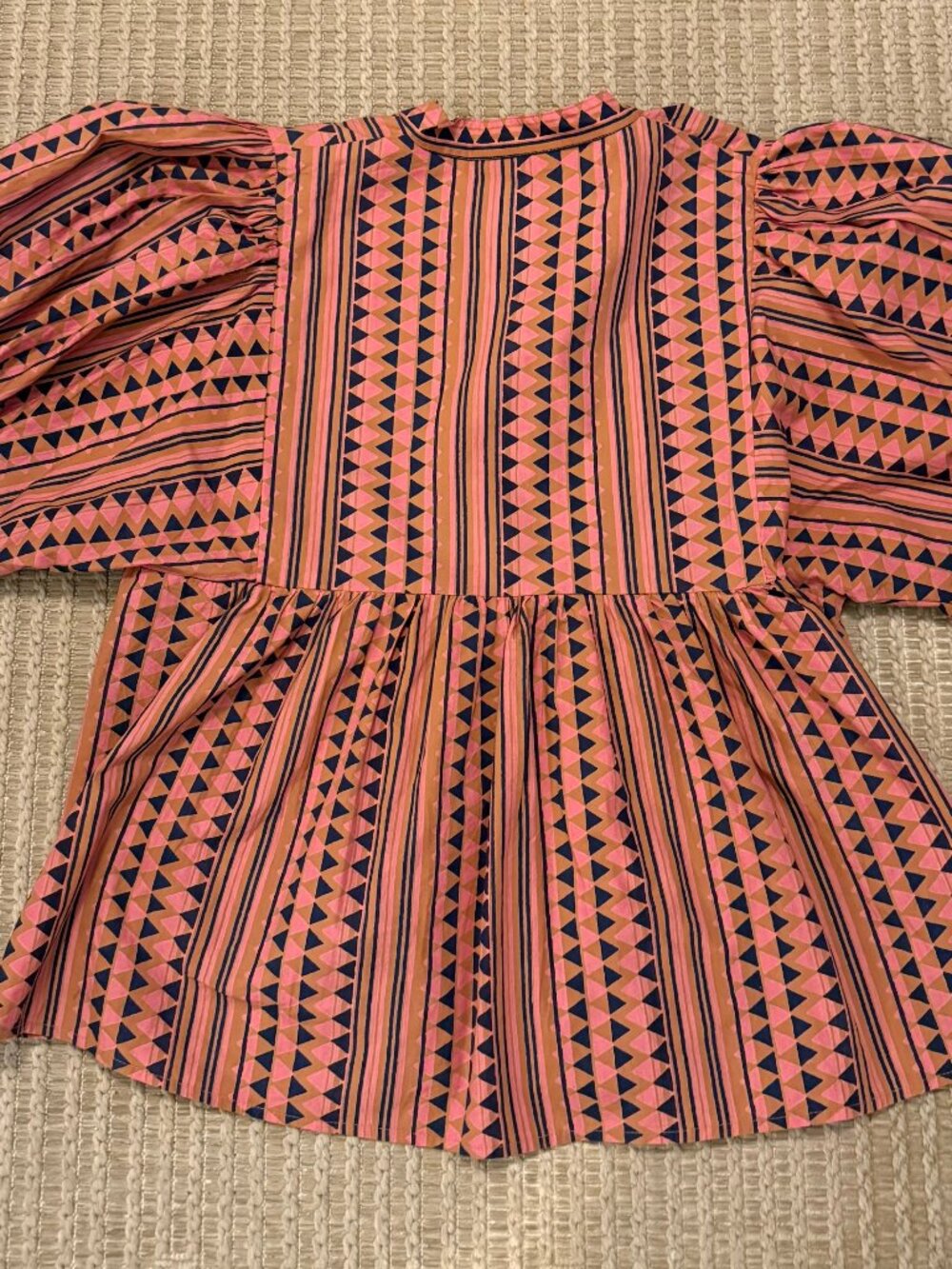 Oliphant Top with Long Sleeves - Picture 6 of 7